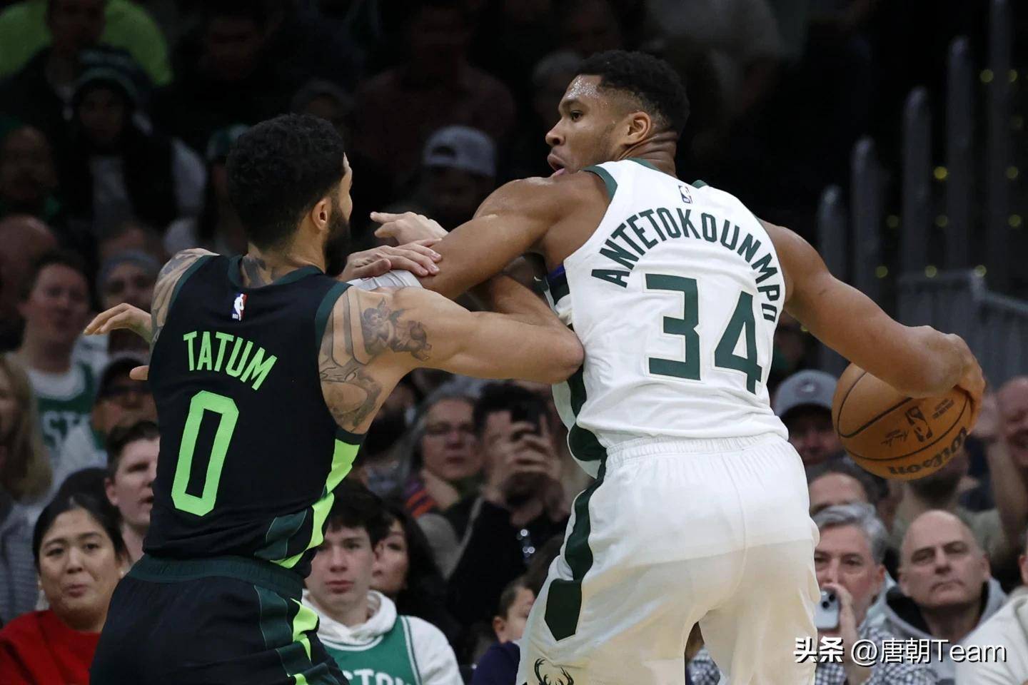 开云中国-塔图姆连续五场比赛得分超过比赛局势复杂，雄鹿不断突破！的简单介绍-开云中国