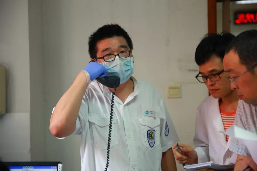 开云网页版-中超赛程吃紧，尼斯转会期迎来里程碑，赛场秩序良好，医务组通报恢复-开云网页版